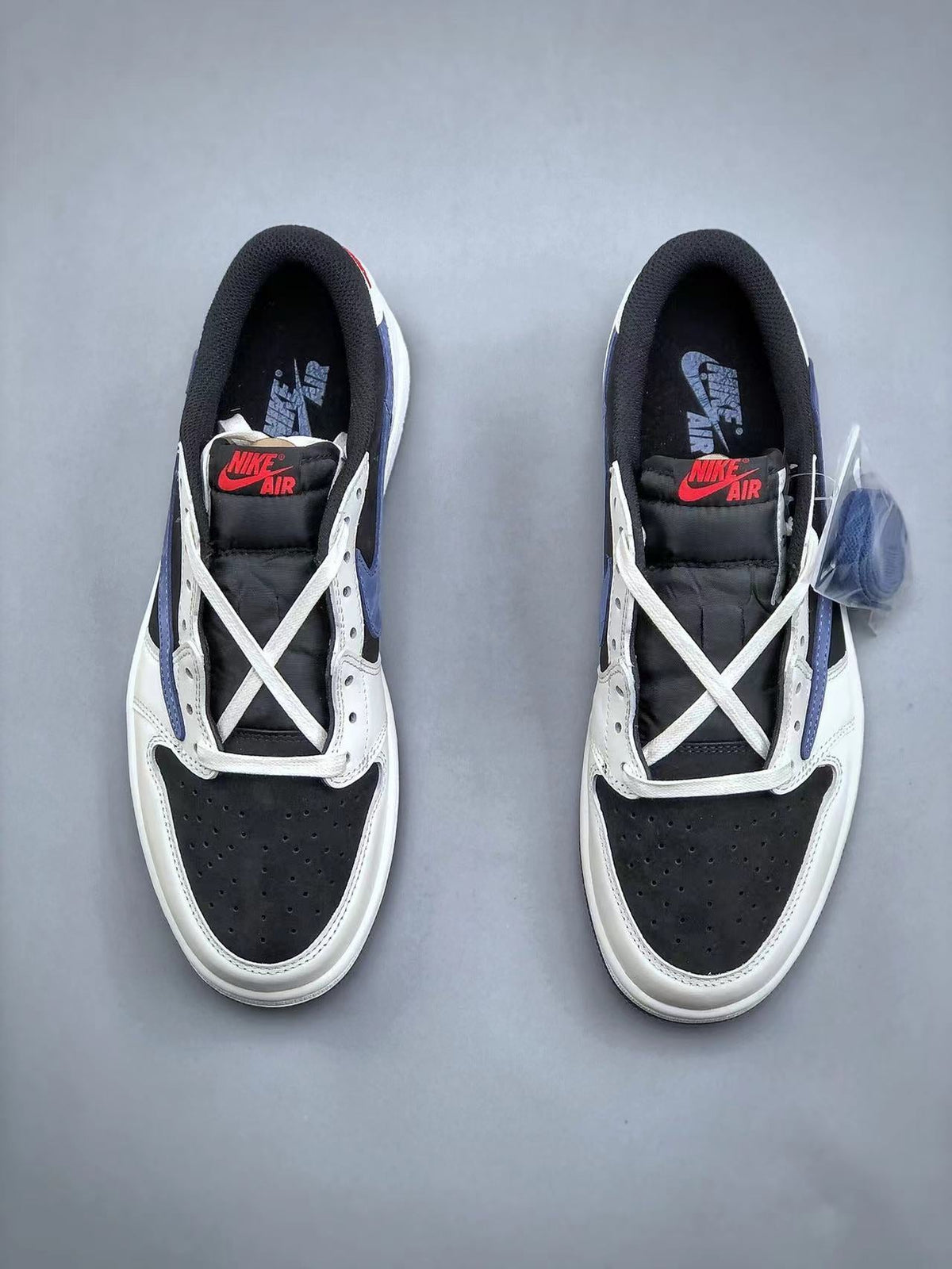 AJ1 Low Travis Scott Reverse Blue