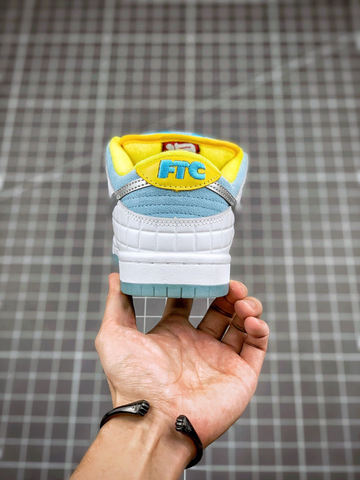 Dunk Low Lagoon Pulse