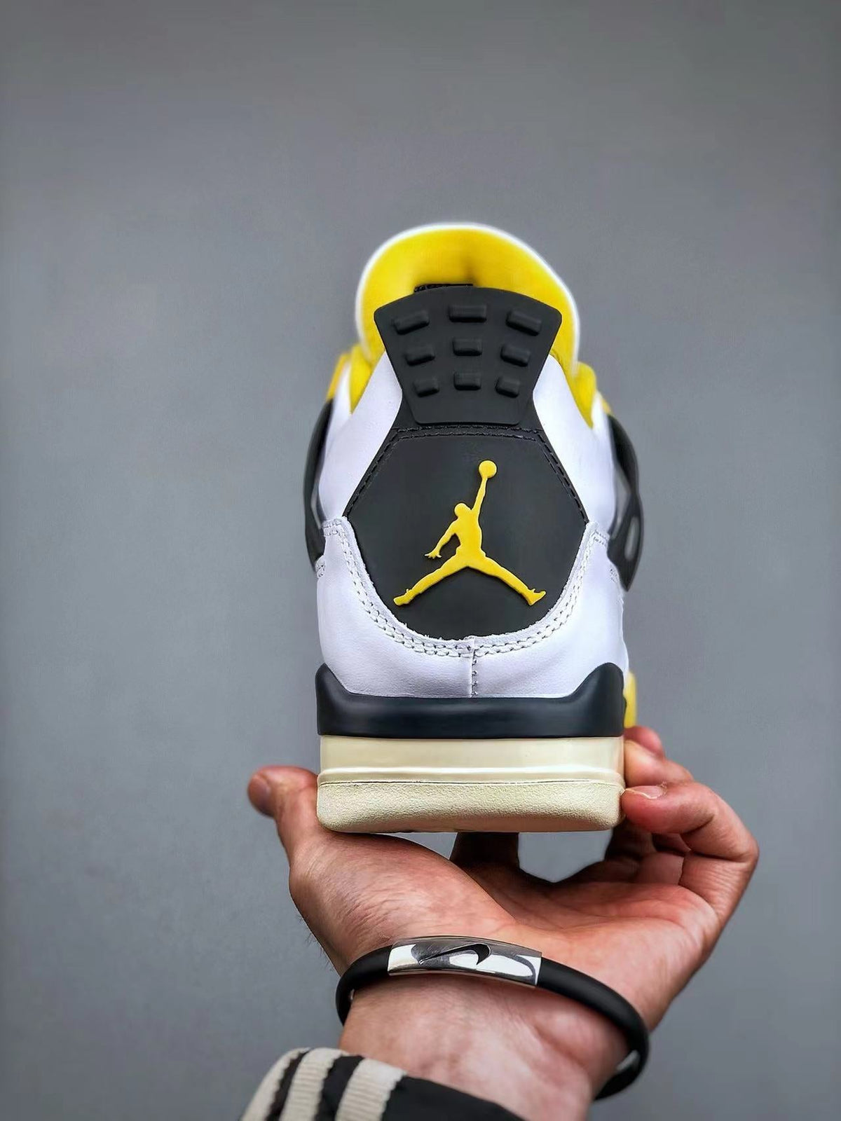 AJ4 Retro Vivid Sulfur