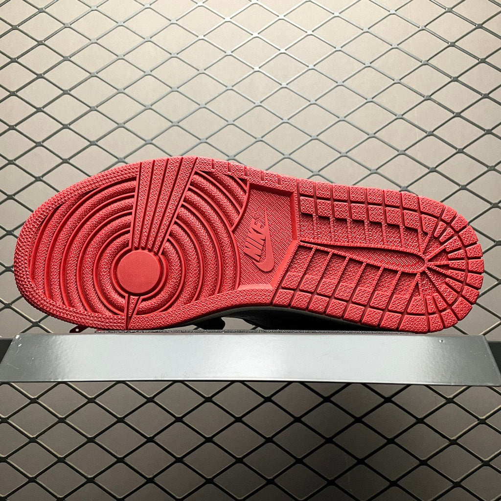 AJ1 X OW Chicago Red