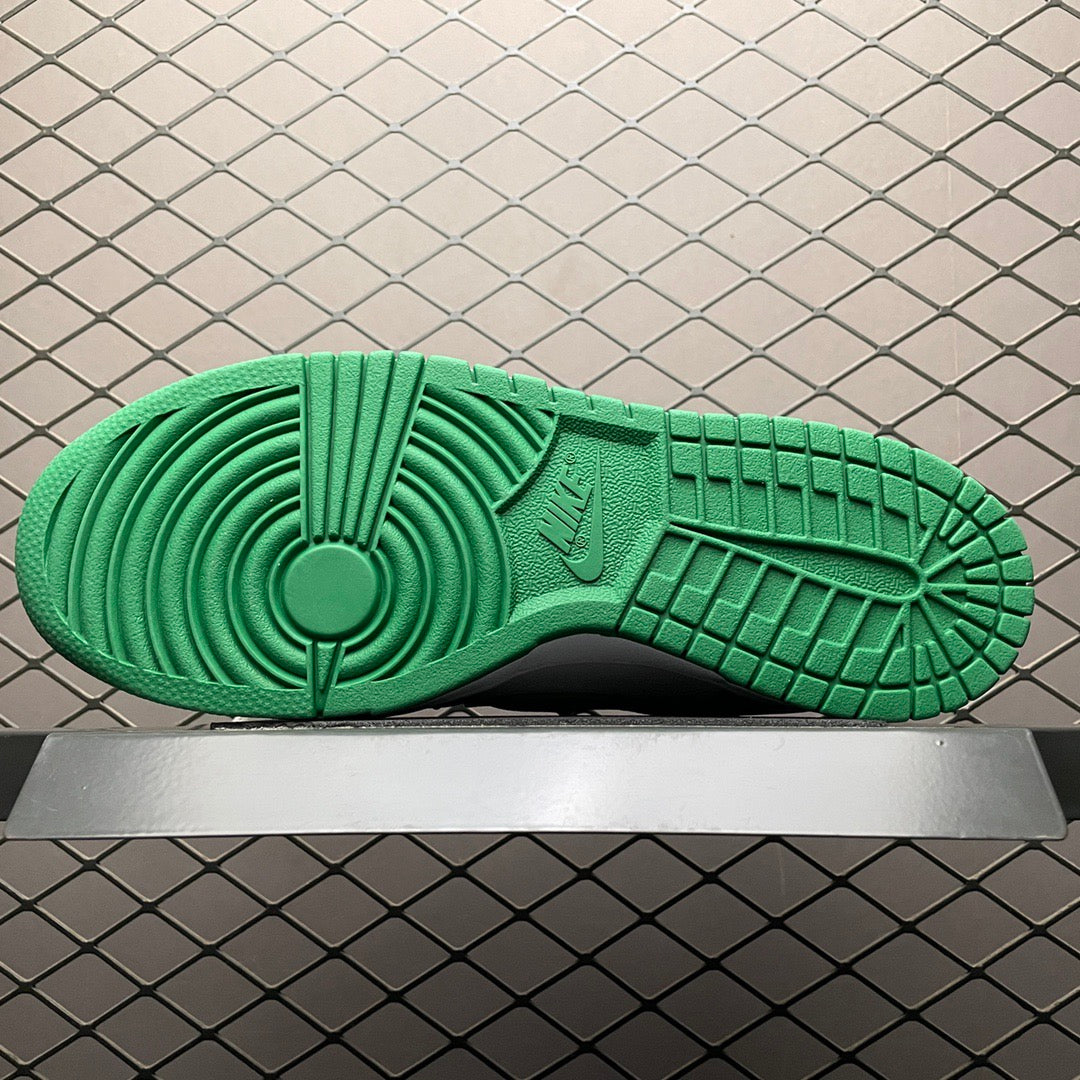 Dunk Low X OW Pine Green