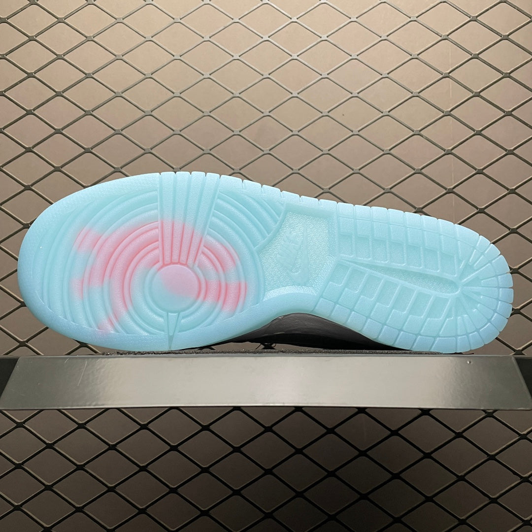 Dunk Low x Union LA Passport Pack - Psychic Blue